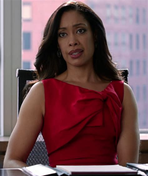 jessica pearson outfits on suits.